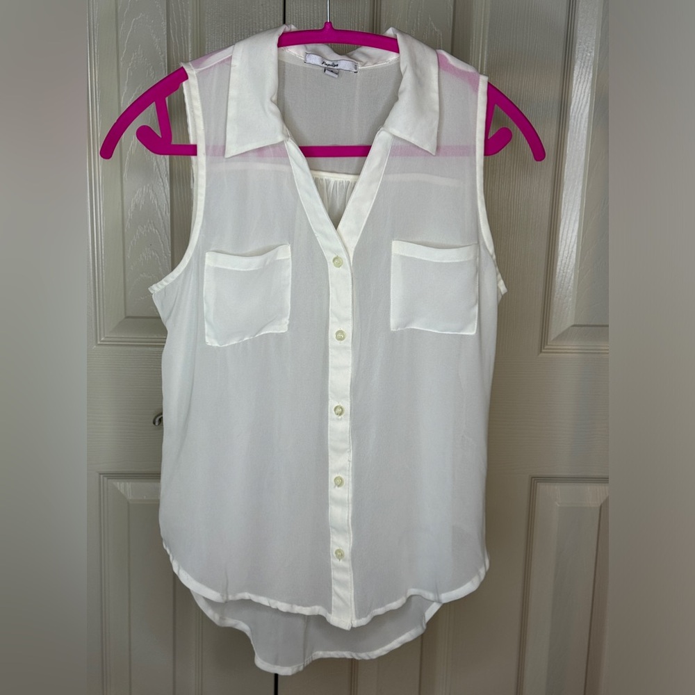 Papaya sleeveless blouse size small